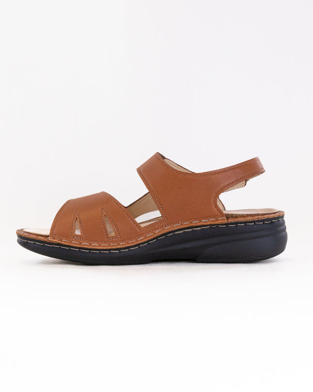 Finn Comfort Barbuda (Women's) - Saddle