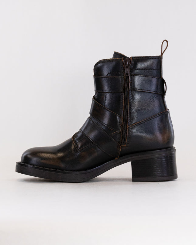 Eric Michael Brooklyn (Women's) - Brown Distressed