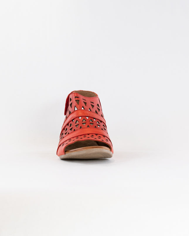 Spring Step Dorotha (Women's) - Red