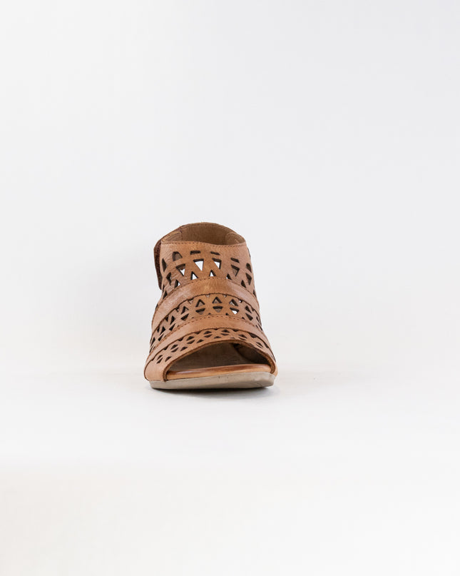 Spring Step Dorotha (Women's) - Brown