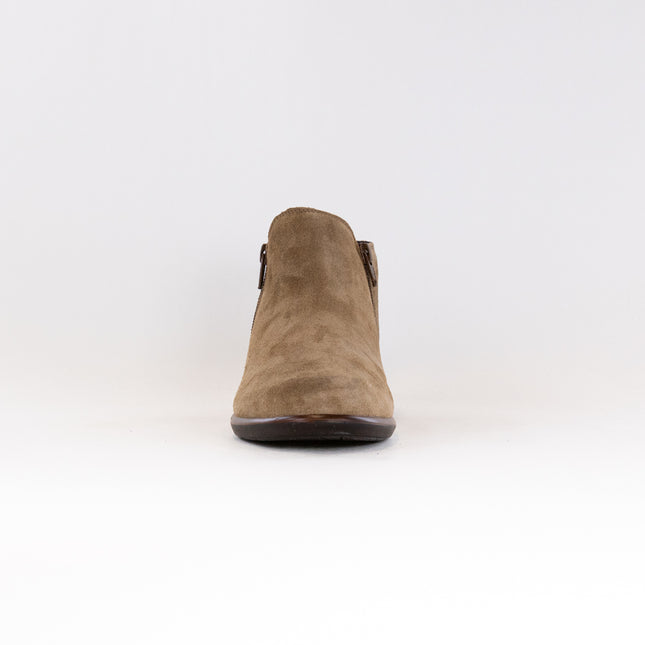 Naot Helm (Women's) - Acorn Suede