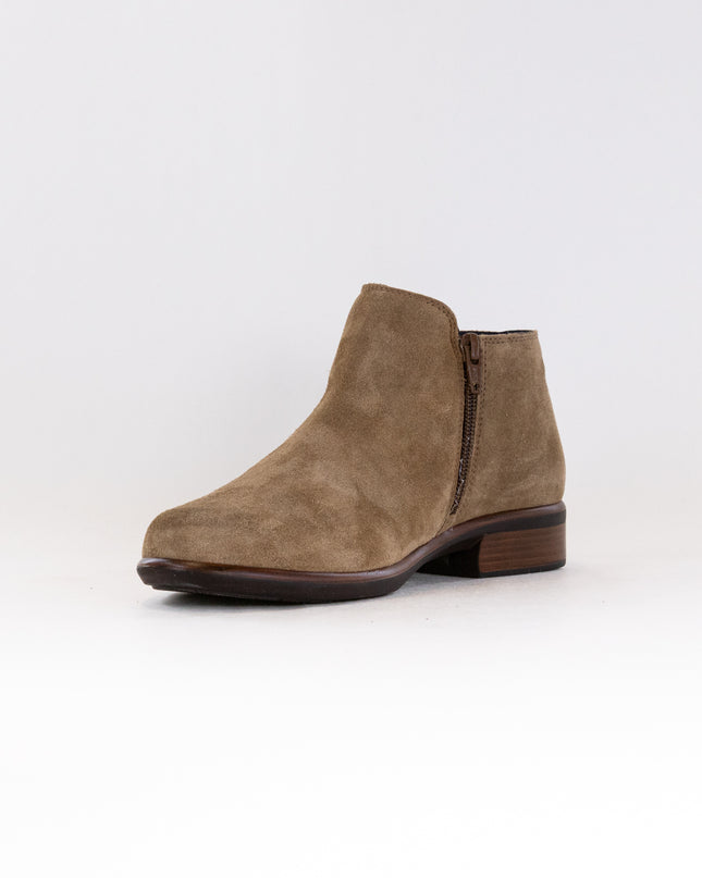 Naot Helm (Women's) - Acorn Suede