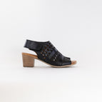 36 / BLACK