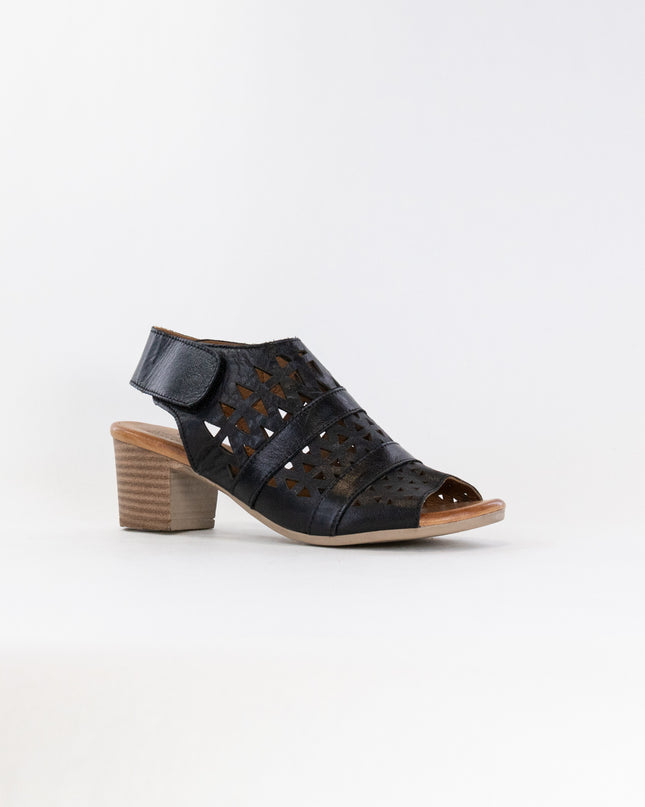 Spring Step Dorotha (Women's) - Black