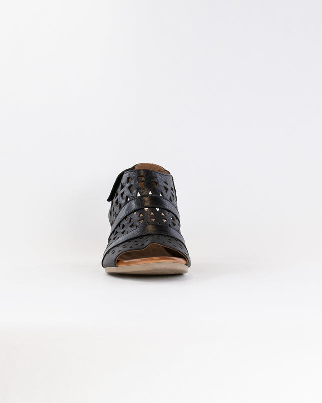 Spring Step Dorotha (Women's) - Black