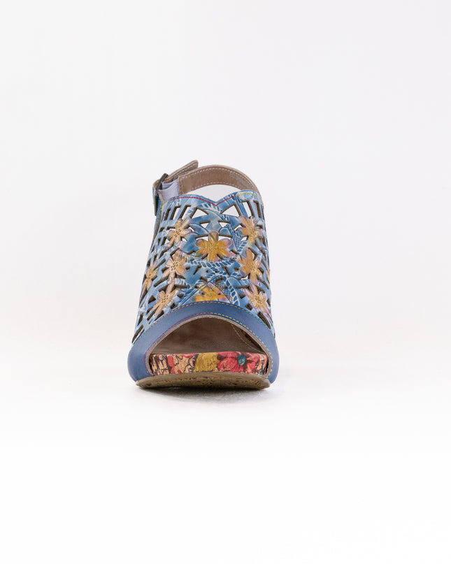 L'Artiste Eclipsing (Women's) - Blue Multi