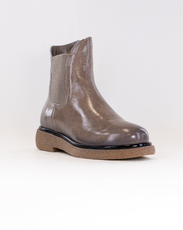 Eric Michael Garda (Women's) - Taupe