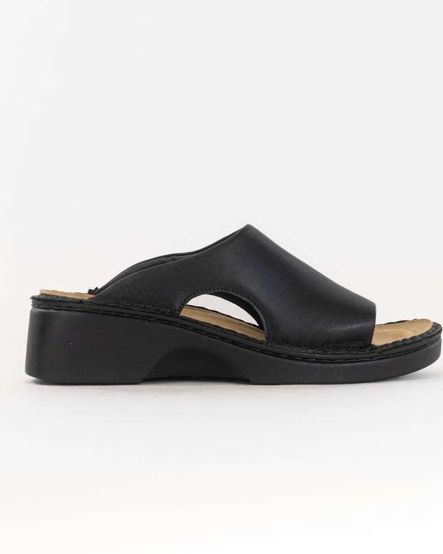 Naot Rome (Women's) - Black Leather
