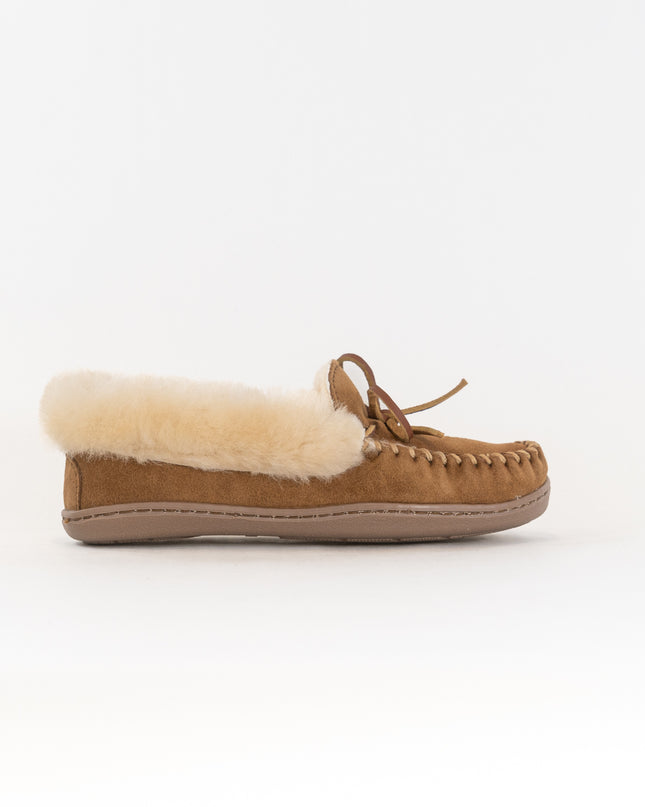 Minnetonka Alpine Sheepskin Moc (Women's) - Tan