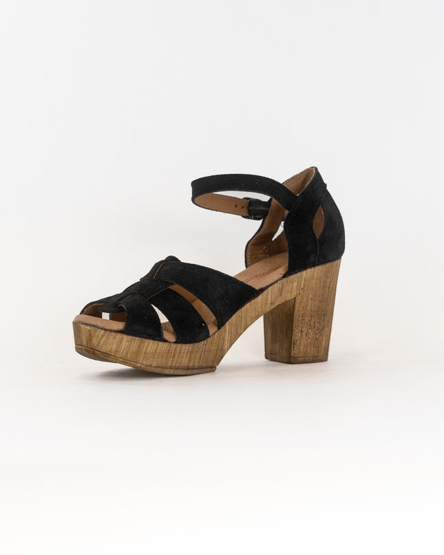 Eric Michael Savy (Women's)