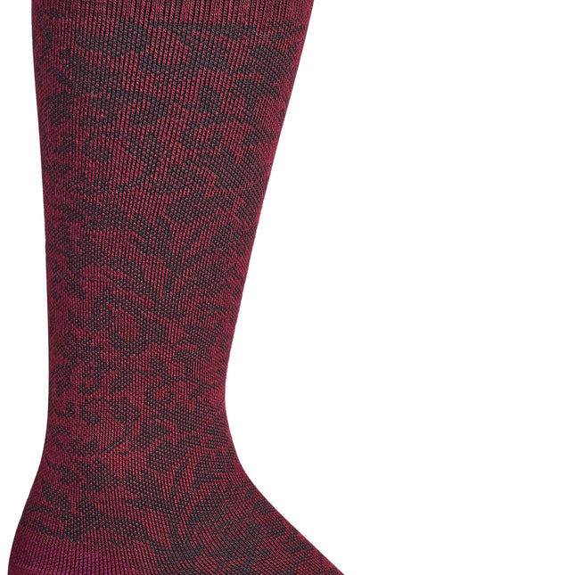 Women's Damask | Moderate Graduated Compression Socks - Cranberry