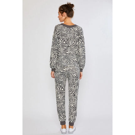 V-NECK ZEBRA PRINT PULLOVER