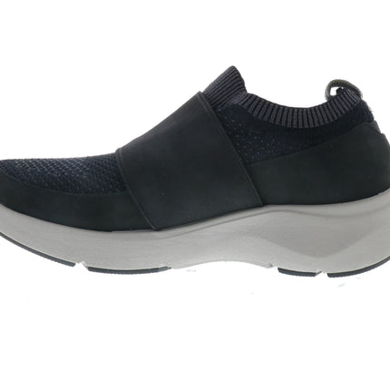 Clarks Wave 2.0 Step (Women's) - Black