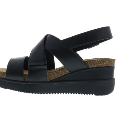 Clarks Lizby Cross (Women's) - Black Leather