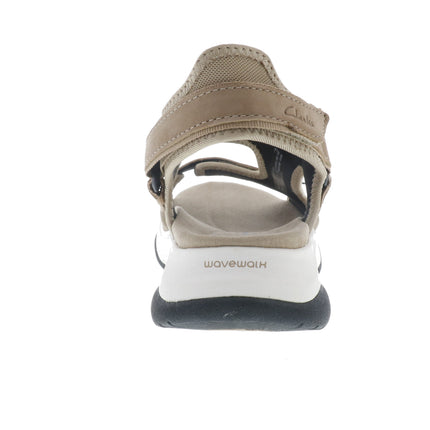 Clarks Wave 2.0 Skip (Women's) - Sand