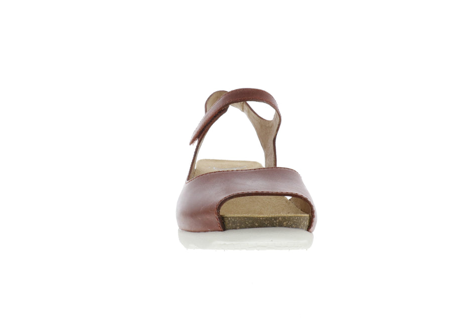 Dansko Marcy (Women's) - Chili Leather