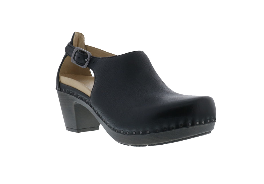 Dansko Sassy (Women's) - Black