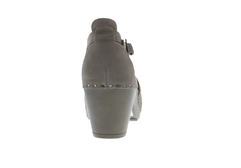 Dansko Sassy (Women's) - Taupe