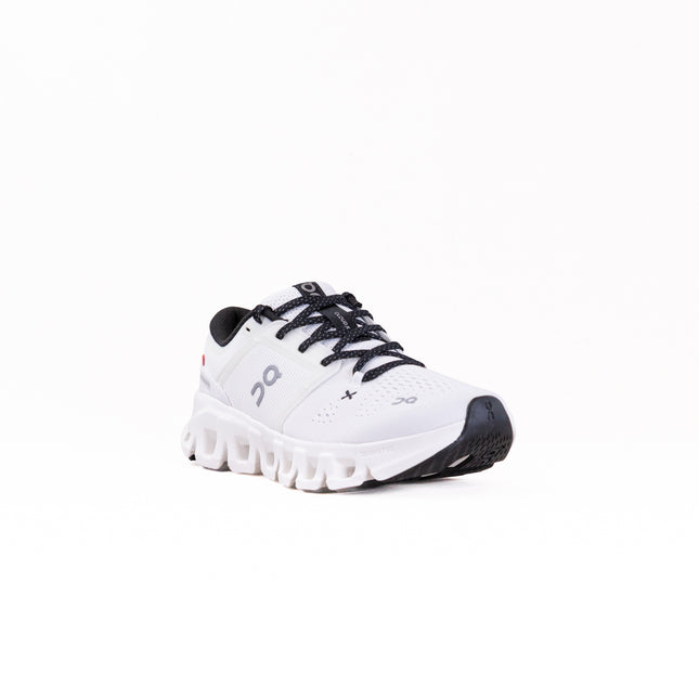 On Cloud X 5 (Women's) - White/Black