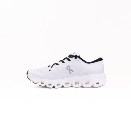 On Cloud X 5 (Women's) - White/Black