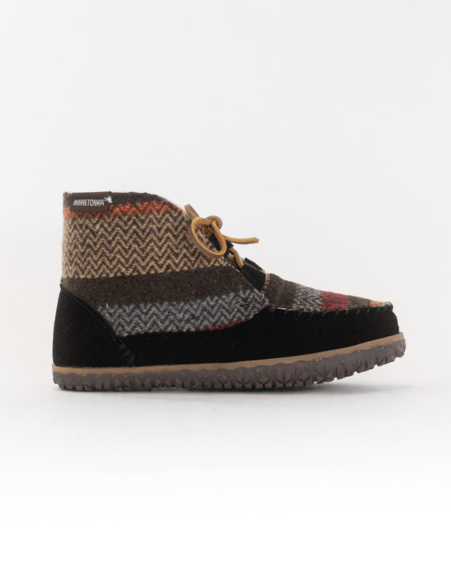 Minnetonka Torrey (Women's) - Black Multi