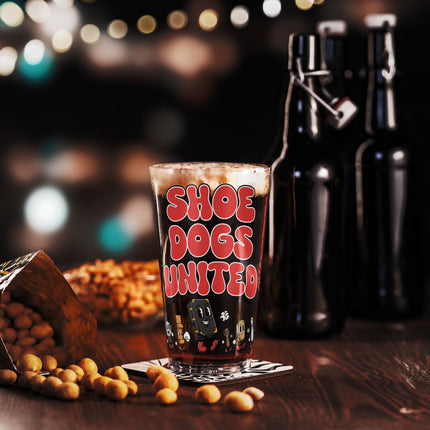 Shoes Dogs United - The Family Line - Shaker Pint Glass