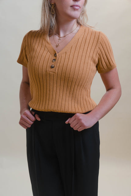 SOFT RIB SWEATER TOP W/ BUTTON-DOWN DETAIL