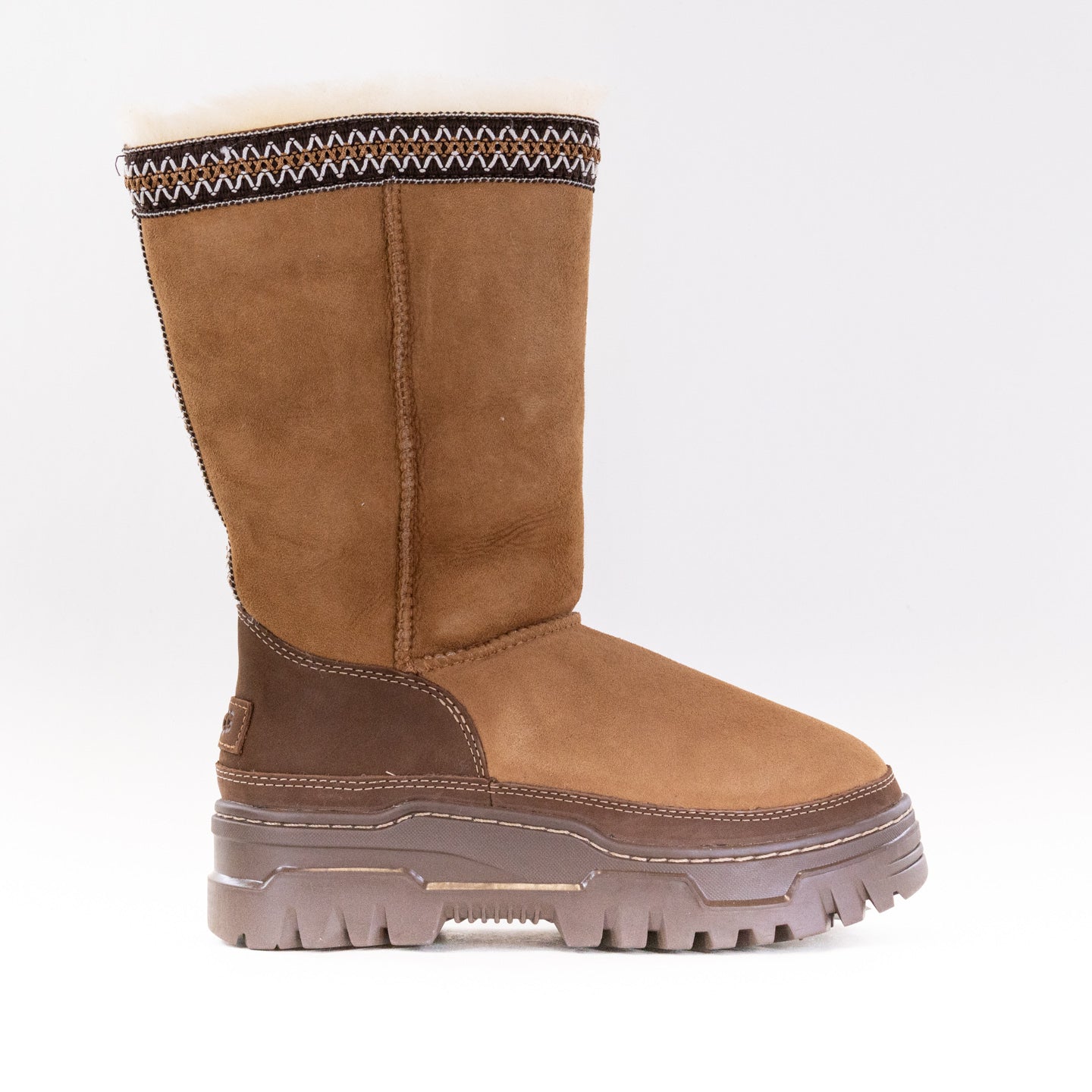 Ugg Classic Tall Trailgazer (Women's) - Chestnut